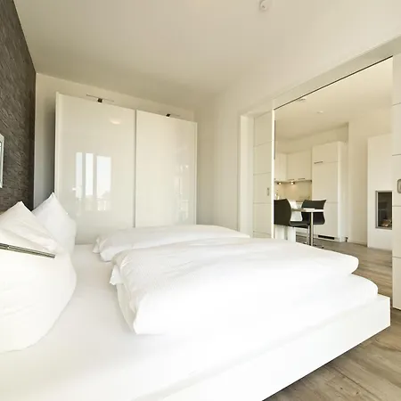 Duenenpalais App 16